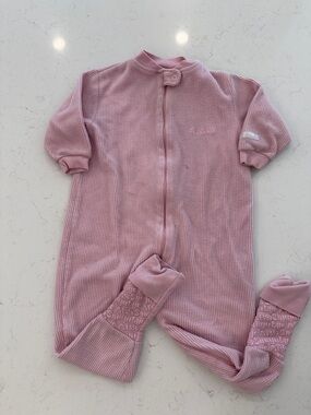 Vintage Snugabye Pink Ribbed Sleeper size 24 months
